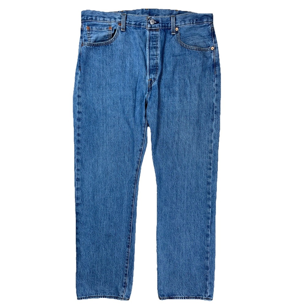 Levi's 501 Men's Original Fit Button Fly Blue Jeans Sz 38x32 Medium Wash Denim